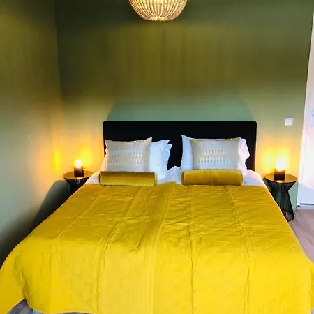 Couette-café Castle View 2 3*