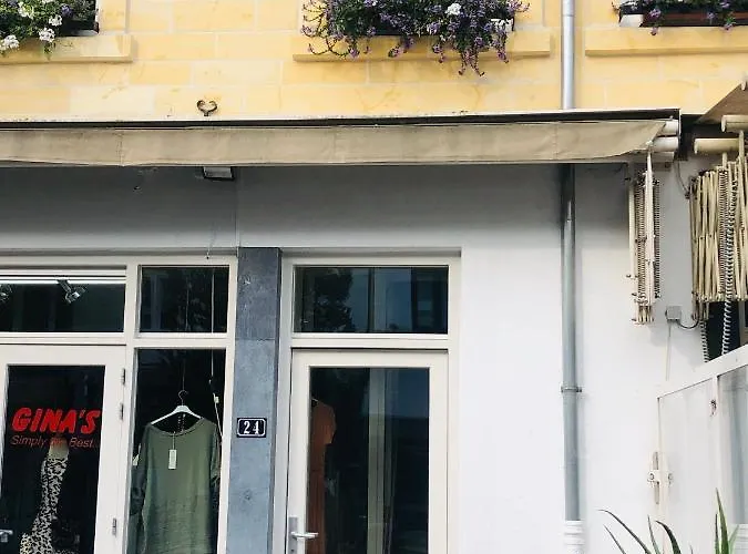 Castle View 2 住宿加早餐酒店