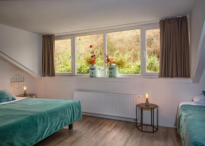 Castle View 2 3* 法尔肯堡